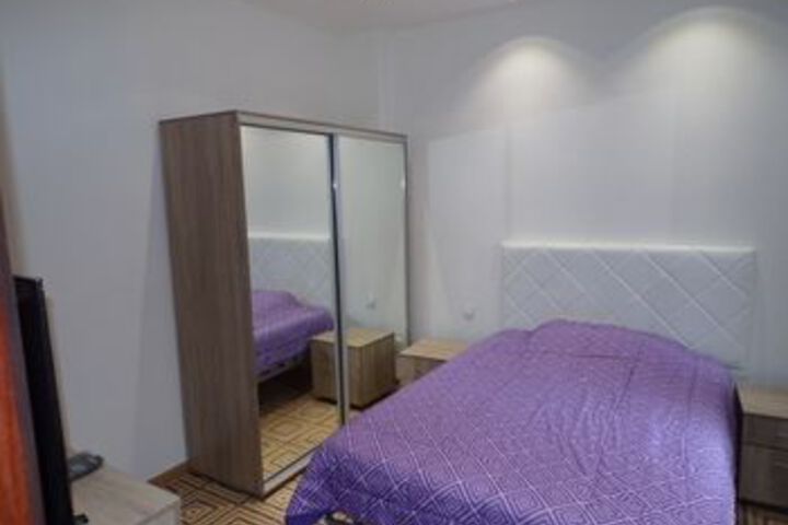 Room 7 of 17