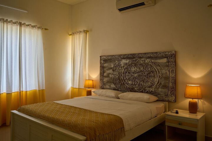 Room 6 of 53