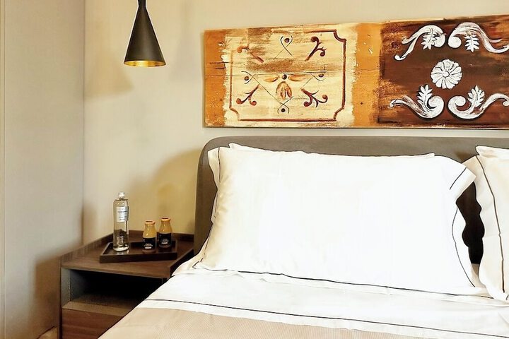 Room 18 of 85