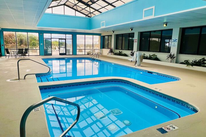 Pool 14 of 34