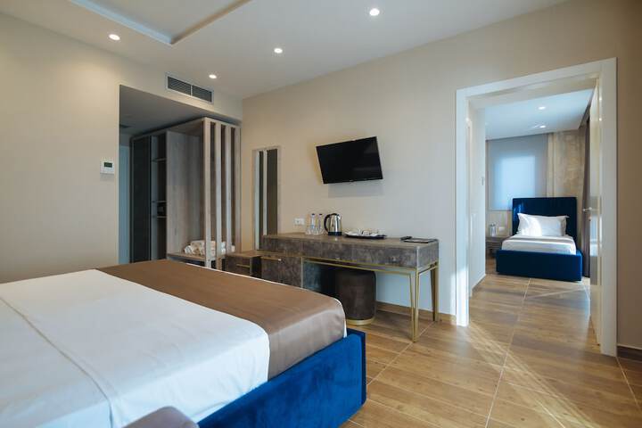 Room 11 of 54