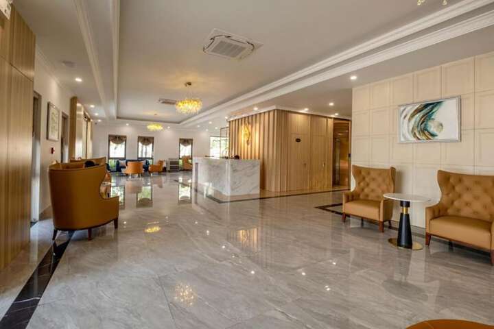 Hotel Interior 6 of 39
