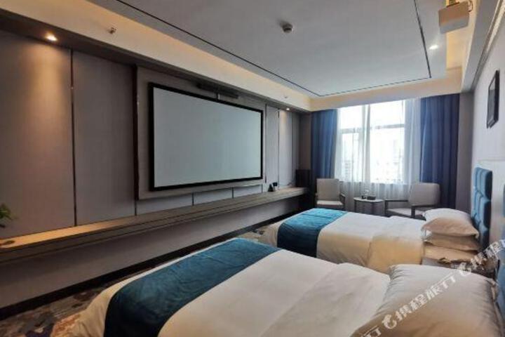 Zhongpeng Hotel