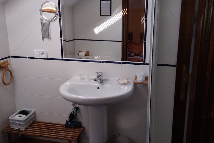 Room 44 of 67