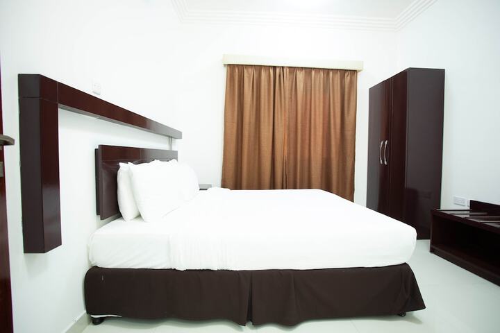 Room 16 of 29