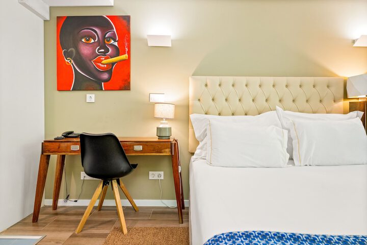 Room 13 of 50