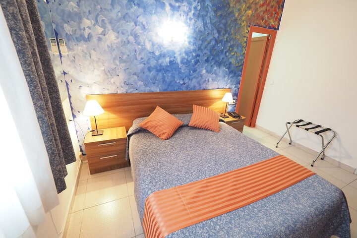 Room 5 of 51