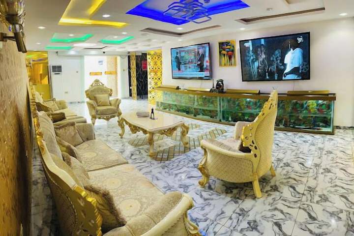 Paradise Haven Hotel