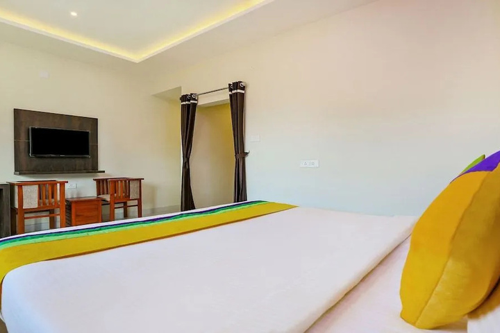 Room 27 of 29