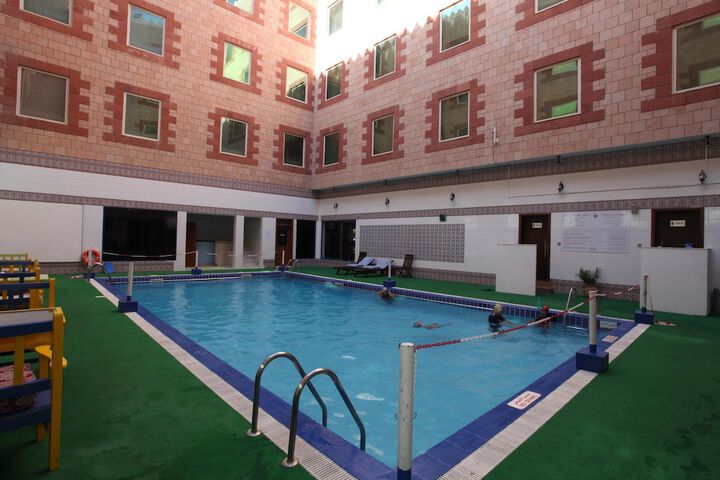 Hotel Pool