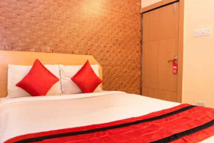 Room 18 of 24