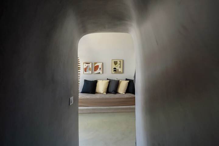 Room 66 of 192