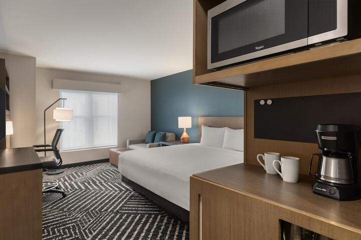 Room 11 of 62