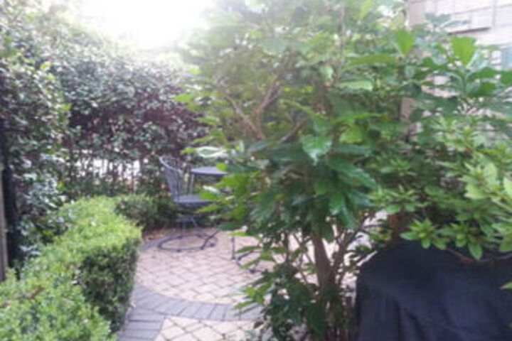 Hotel Exterior 9 of 43