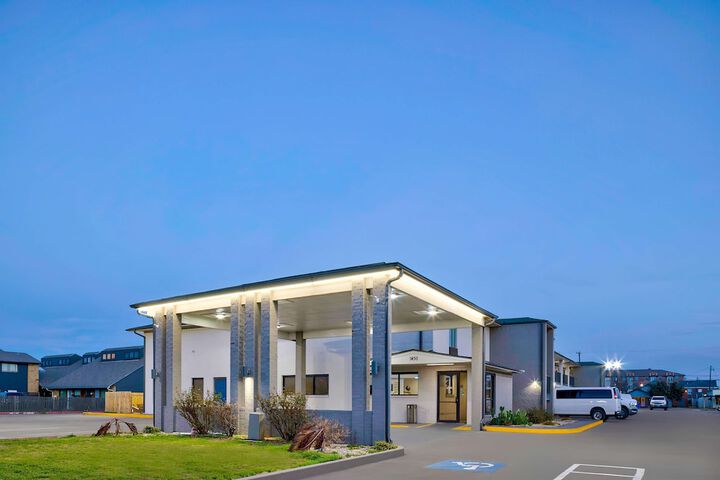 Front of property - evening/night
