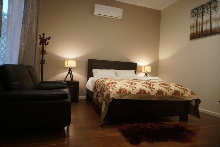 Room 6 of 20