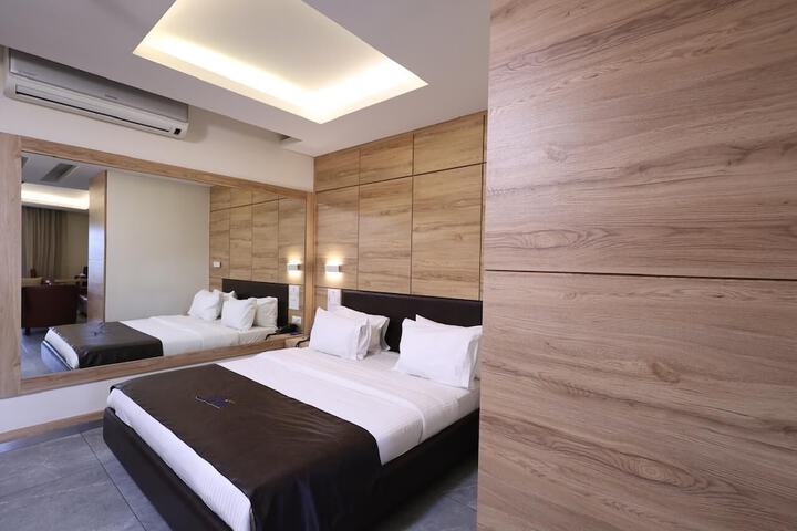 Room 59 of 105