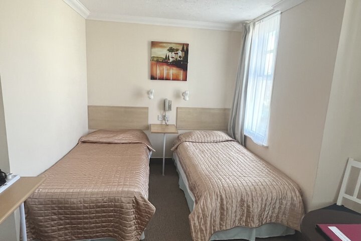 Room 12 of 59