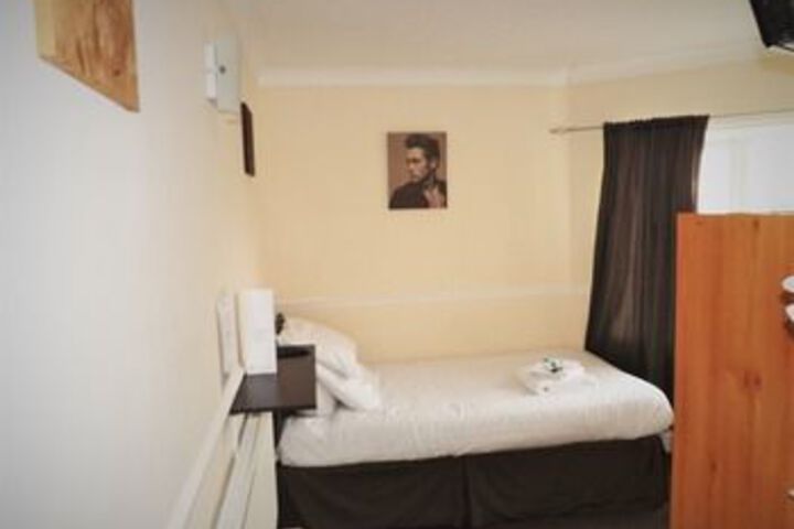 Room 20 of 47