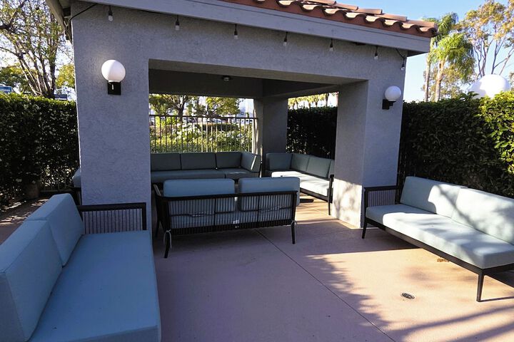Pool 42 of 64