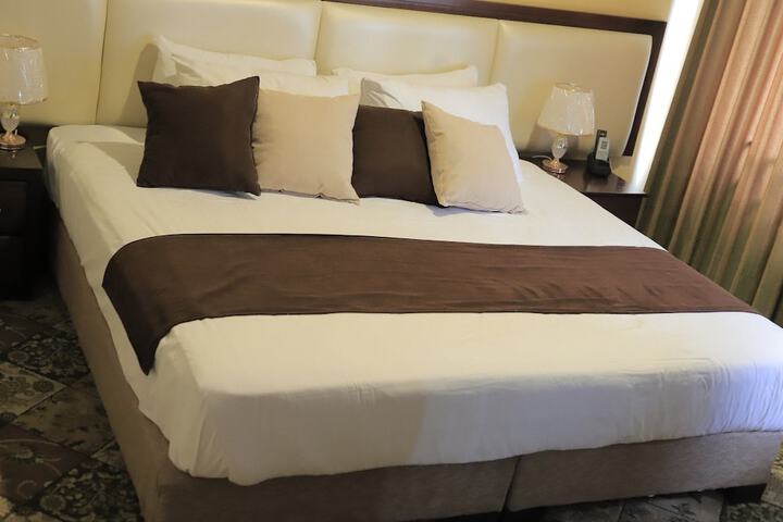 Room 47 of 60
