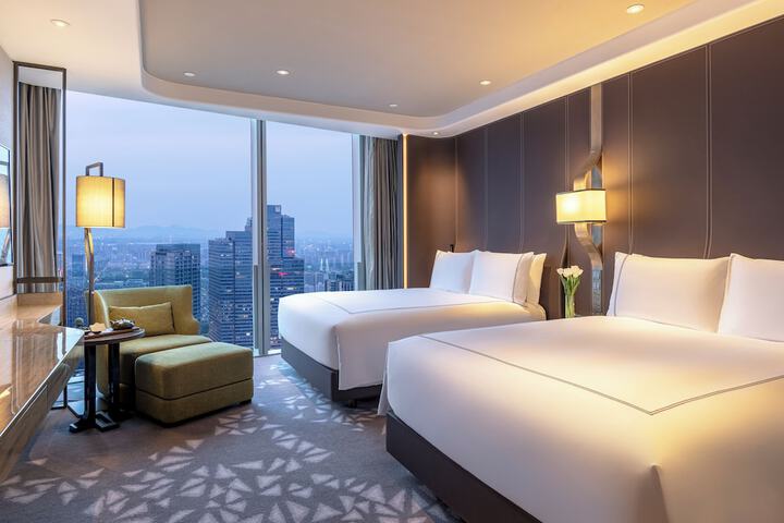Hotel 80 of 84