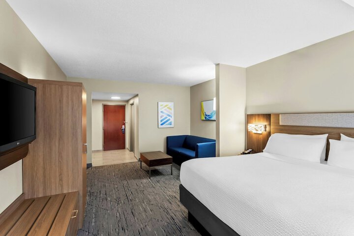 Room 34 of 67