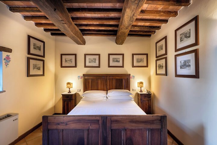 Room 20 of 83