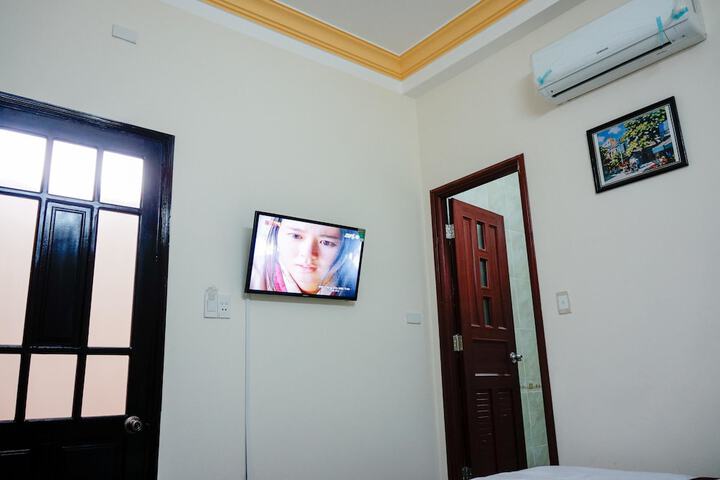 Room 38 of 55