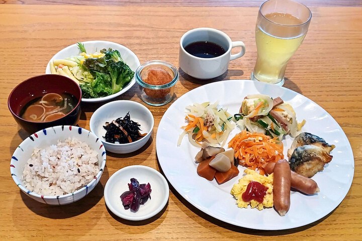 Breakfast meal