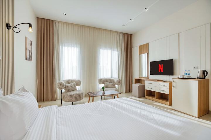 Room 25 of 111