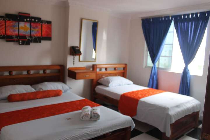 Room 27 of 35