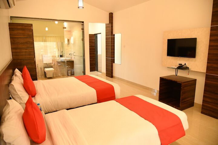 Room 5 of 44