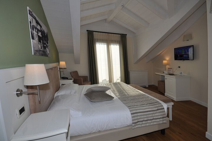 Room 30 of 56