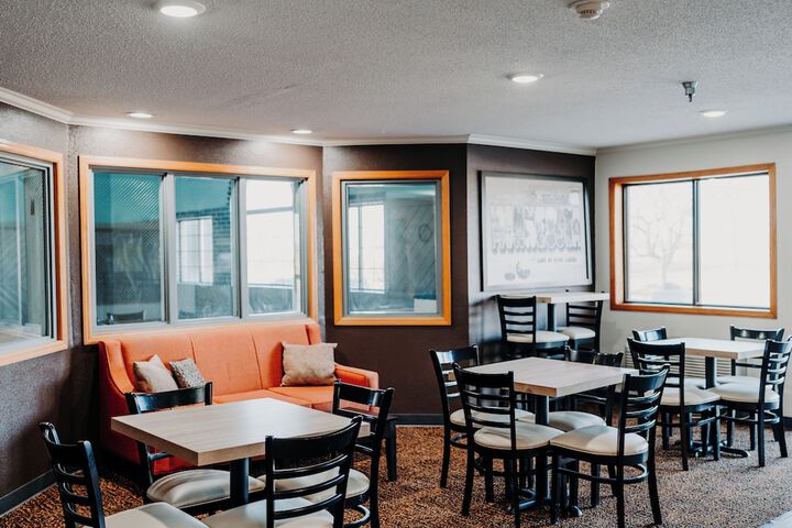 Breakfast/Coffee Service 16 of 19