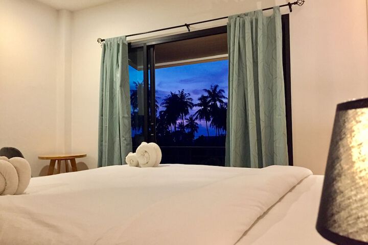 Room 70 of 108