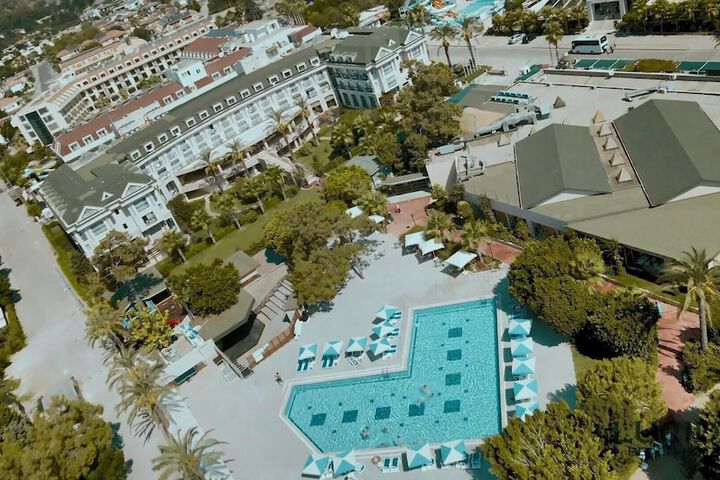 Hotel 33 of 36