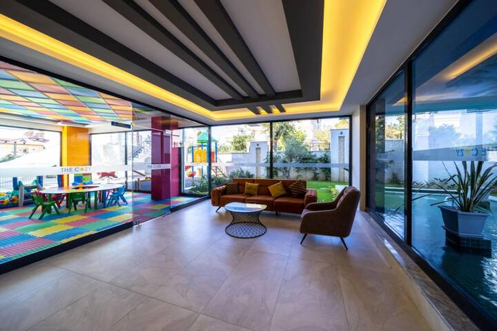 Room 15 of 24