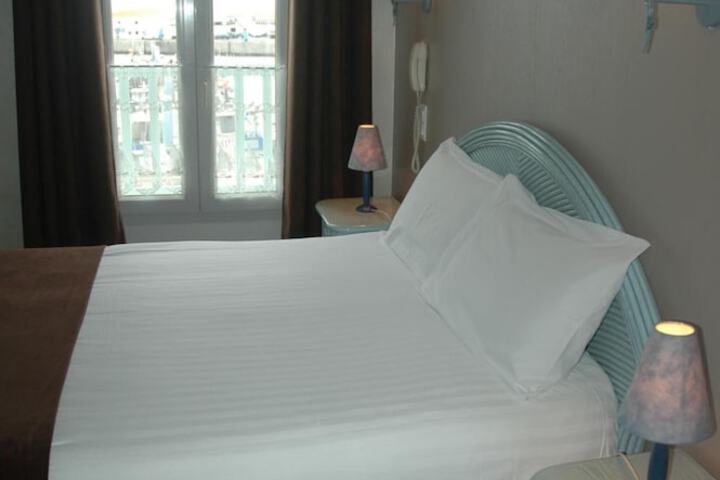 Room 19 of 58