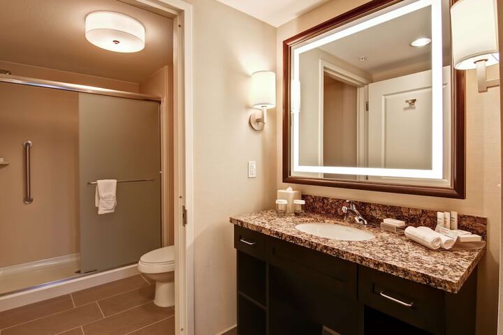 Bathroom shower