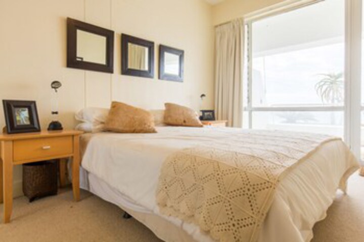 Room 18 of 23