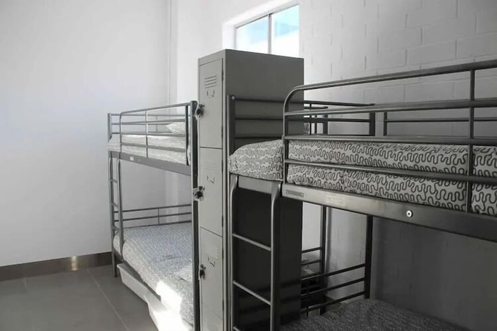 Room 6 of 49