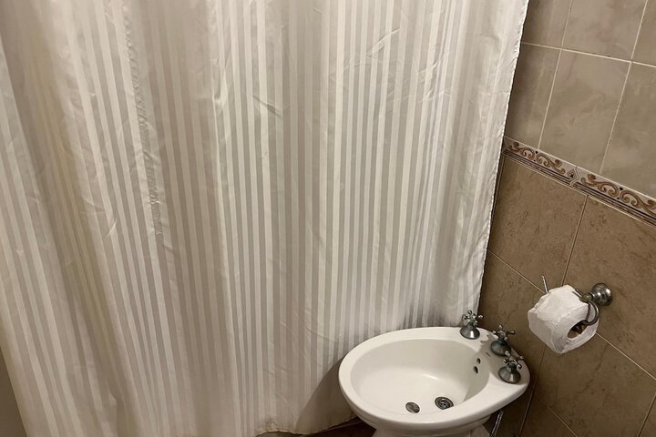 Room 42 of 59