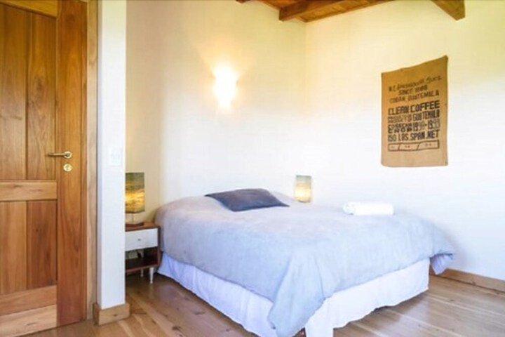 Room 15 of 48