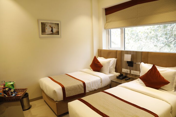 Room 74 of 94