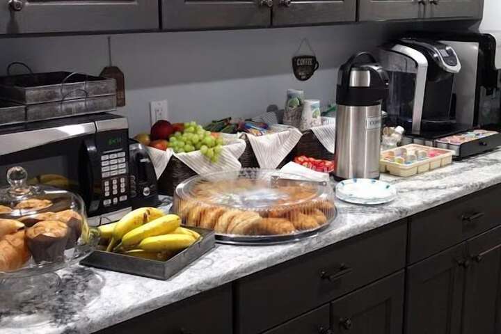 Breakfast/Coffee Service 41 of 49