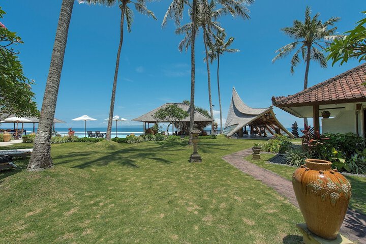 Hotel 81 of 101