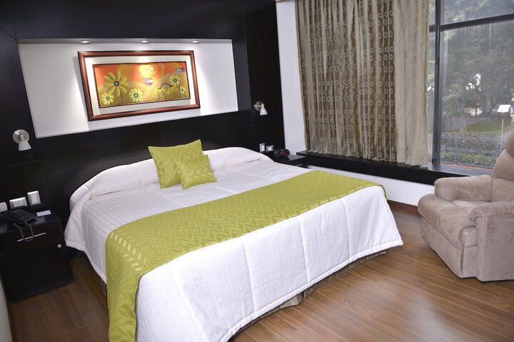 Room 10 of 54