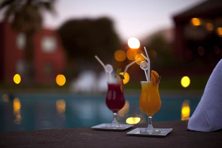 Pools & Facilities