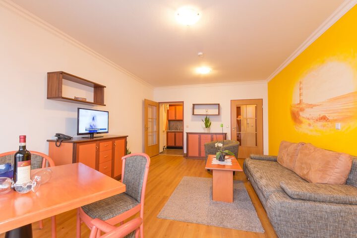 Room 16 of 47